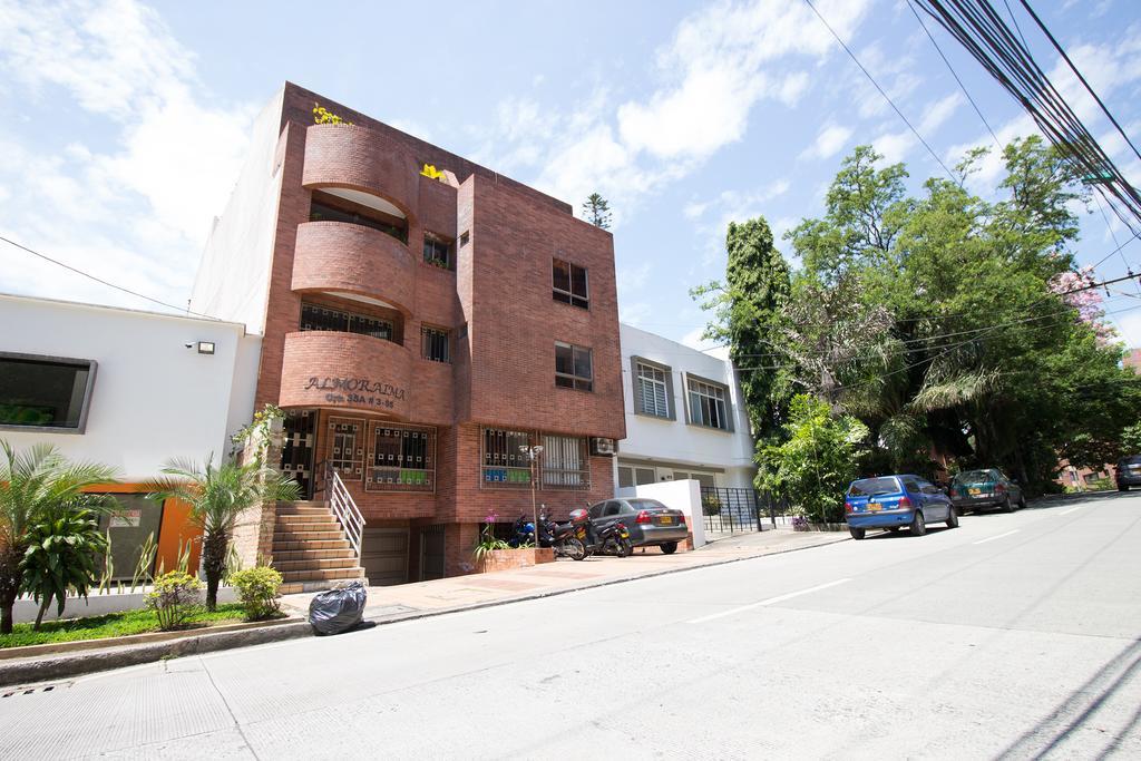 San Fernando Suite 201 - Livin Colombia Cali Luaran gambar